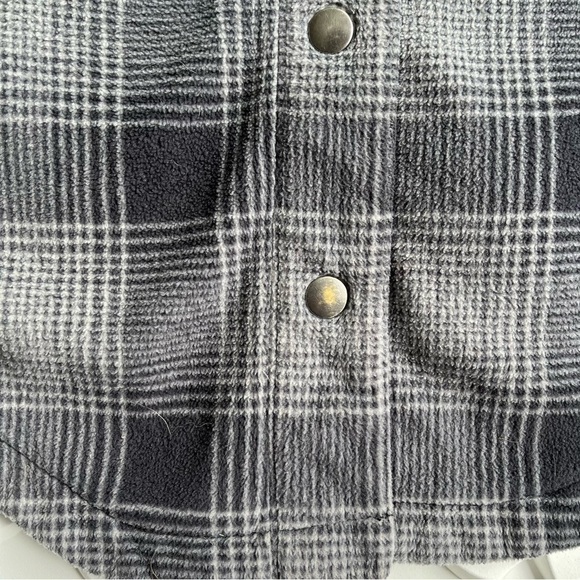 - Xs  Columbia fleece vest - Picture 3 of 10